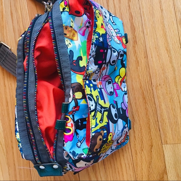 Tokidoki•10yr anniversary 2009 crossbody bag🌈 - Picture 6 of 8